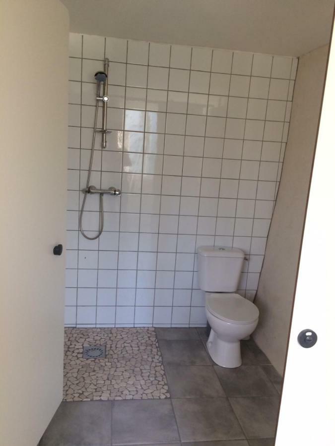 Les Roulottes De L'Airou Hotel Beauchamps  Екстериор снимка